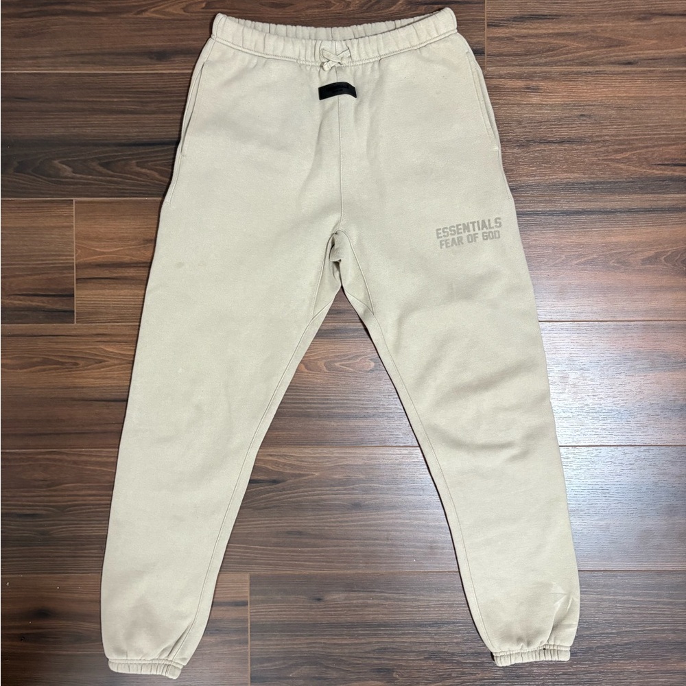 cream essentials fear of God sweatpants